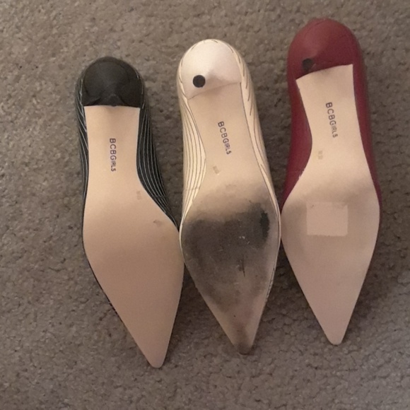 SOLD❣Designer Shoes - Picture 3 of 4